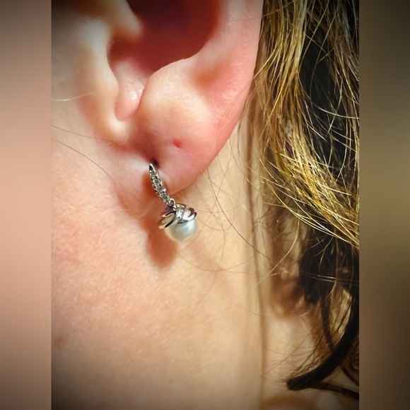 NEW! Akoya Pearl & Diamond Dangle Earrings 14k White Gold - Picture 3 of 4